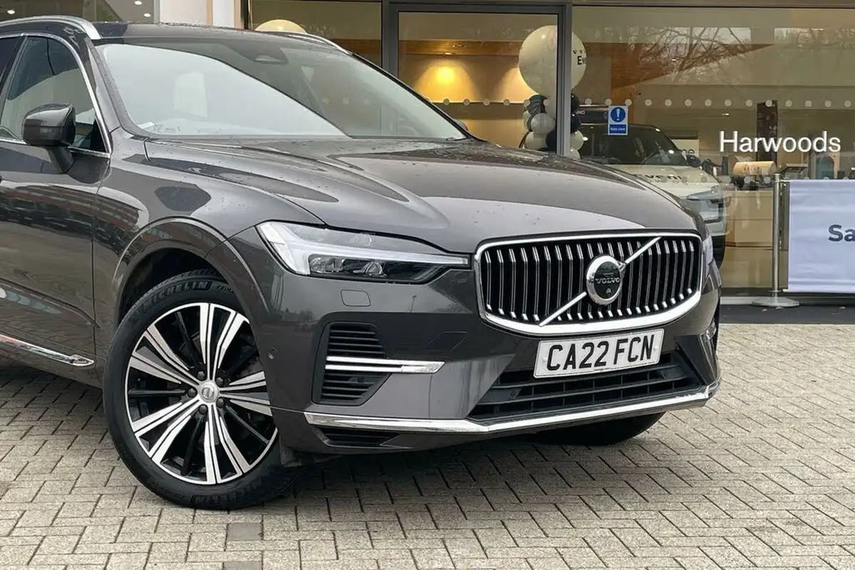 2022-volvo-xc60-20-t8-inscription-pro-455bhp-plug-in-hybrid-big-5