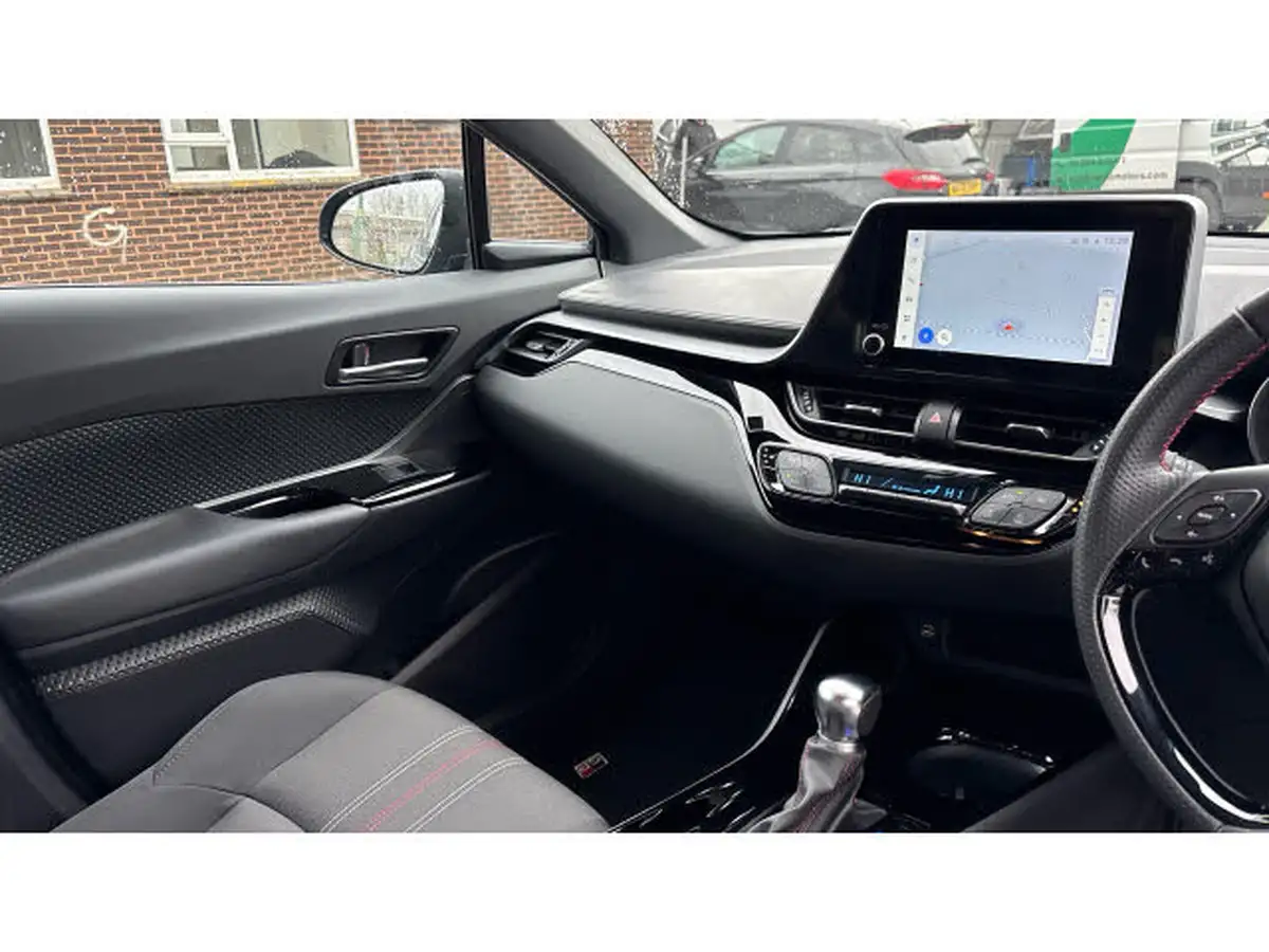 2023-toyota-c-hr-20-vvt-i-gr-sport-181bhp-big-13