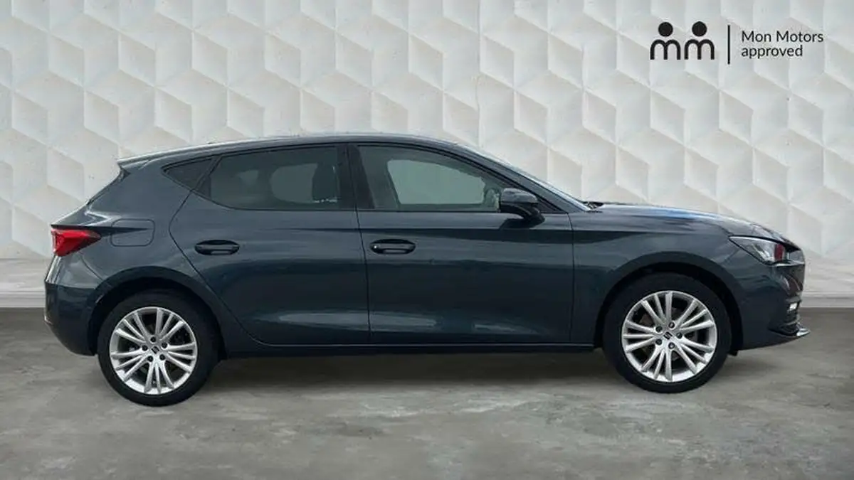 2022-seat-leon-15-tsi-evo-se-dynamic-hatchback-big-3