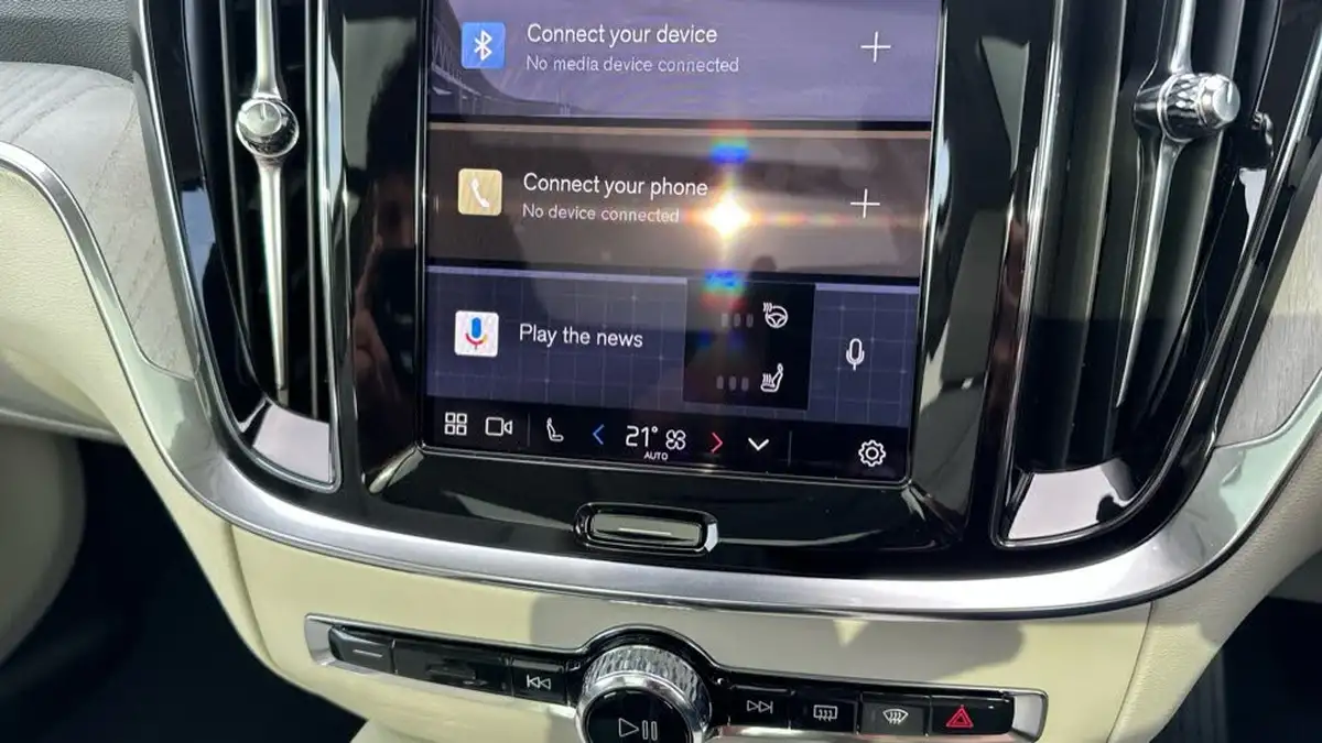 2025-volvo-v60-20-t8-ultra-big-44