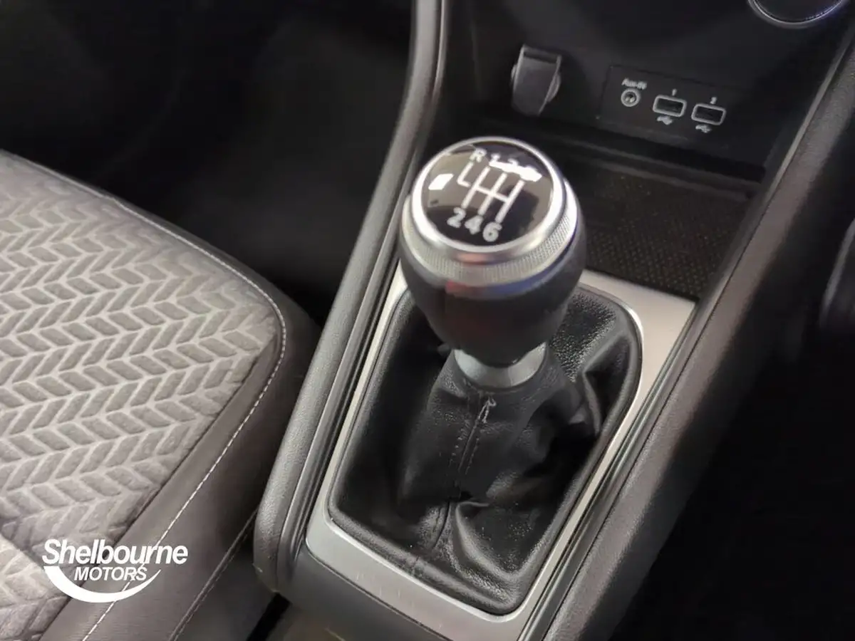 2022-renault-captur-10-tce-limited-big-26