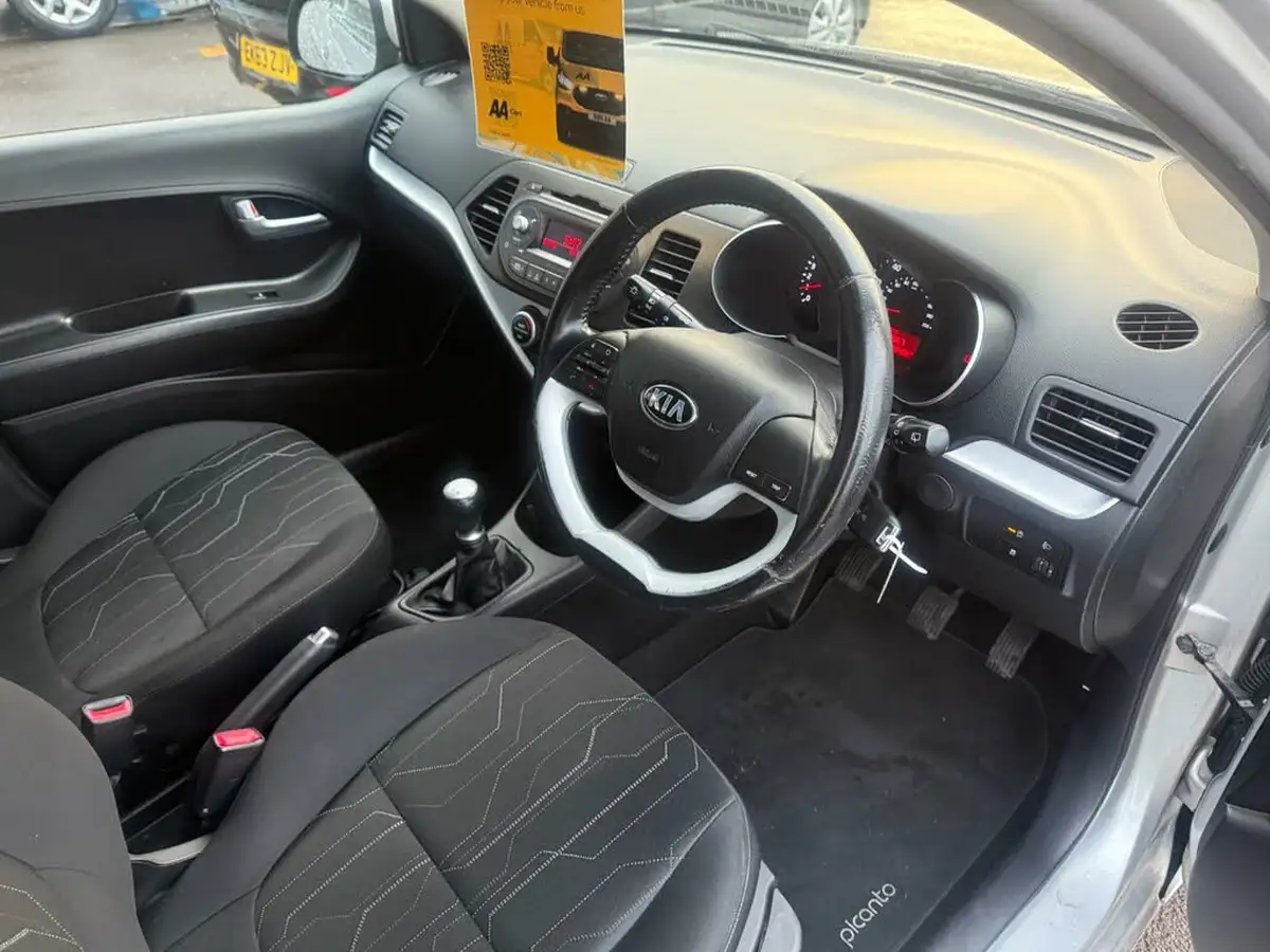 2016-kia-picanto-10-picanto-2-65bhp-big-8
