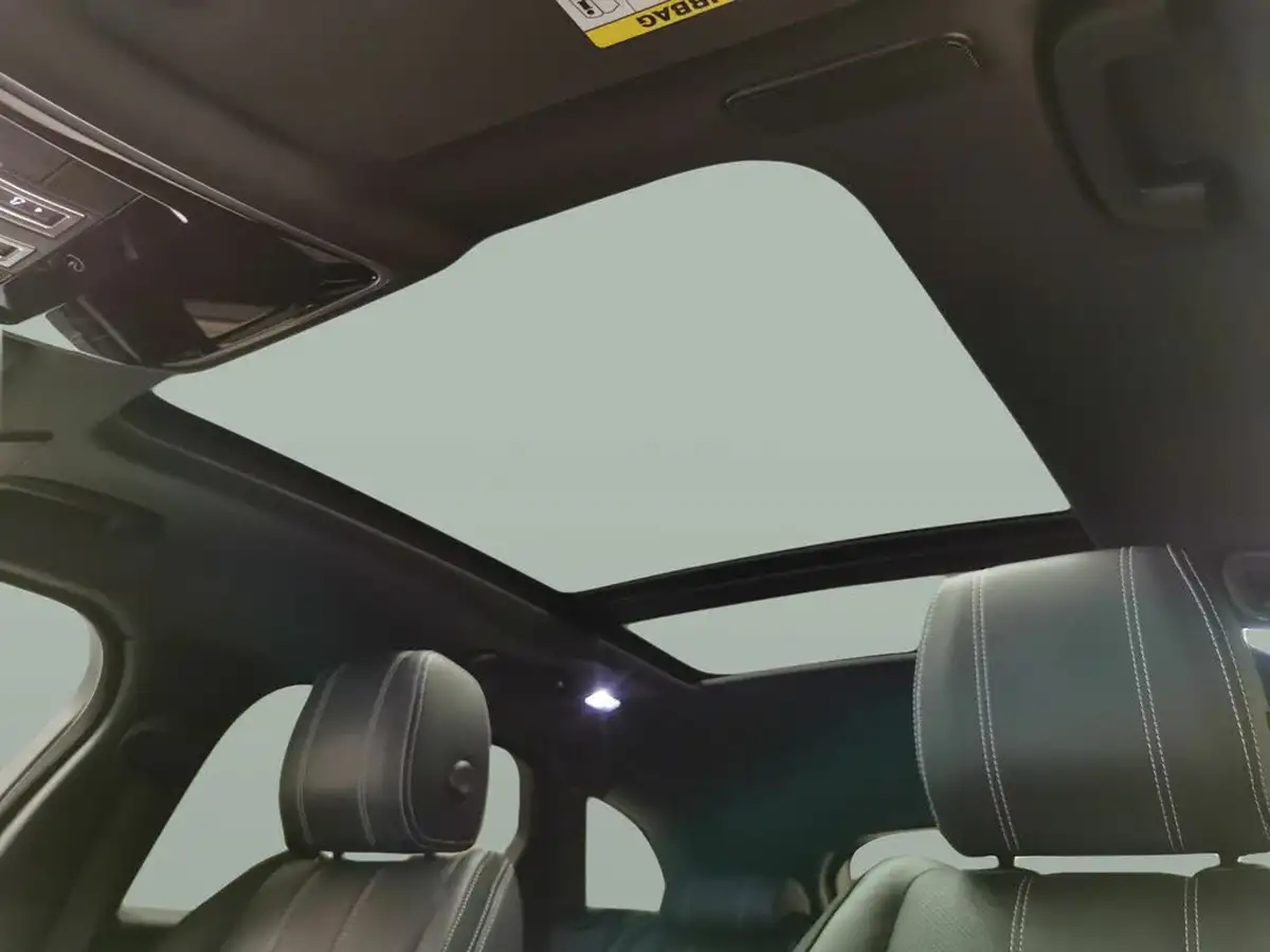 2021-land-rover-range-rover-velar-20-d200-velar-edition-big-2