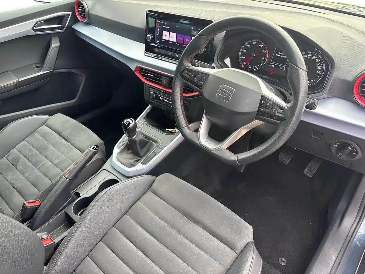 2023-seat-arona-10-tsi-fr-edition-big-5