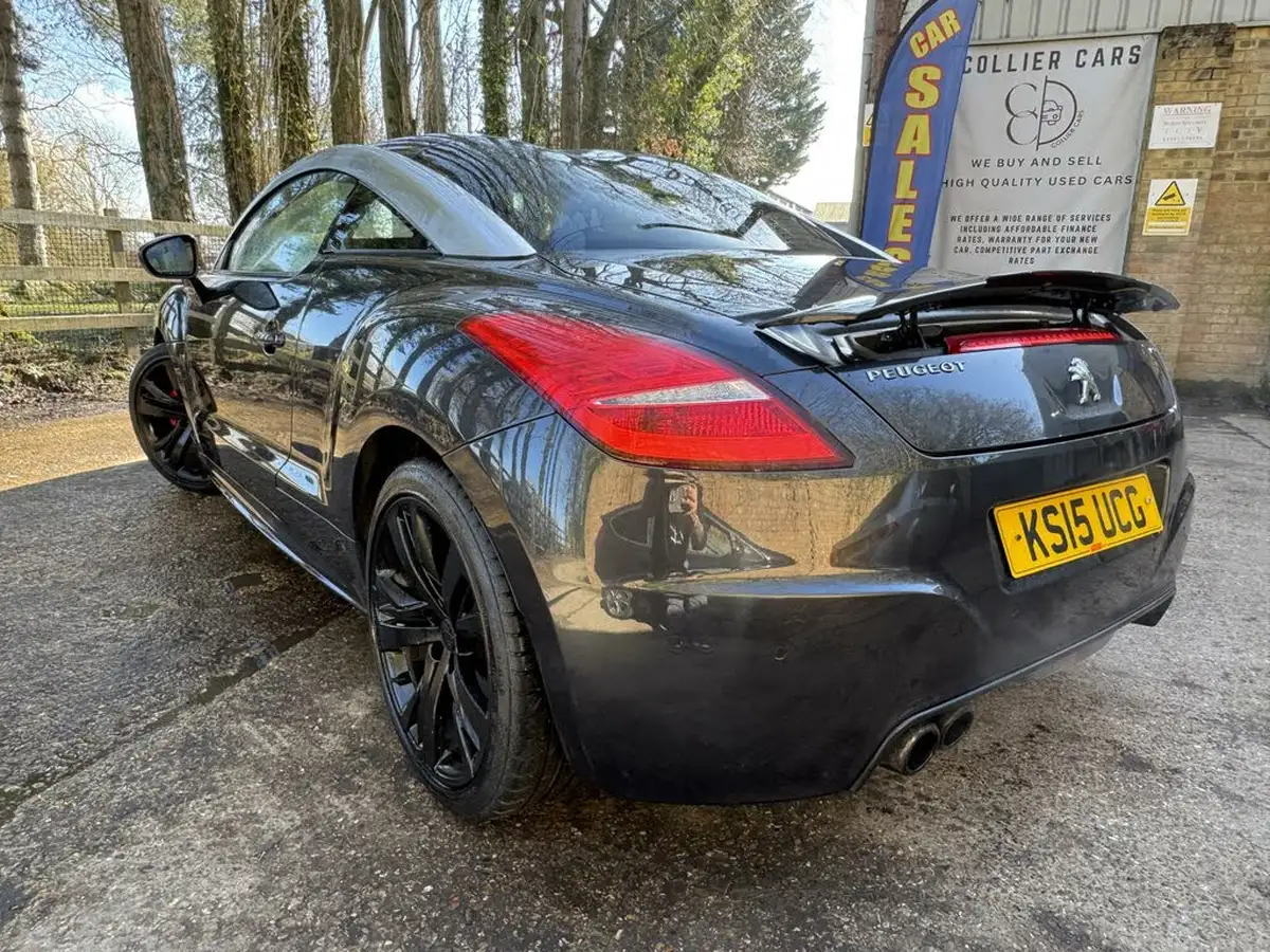 2015-peugeot-rcz-16-gt-156bhp-big-21