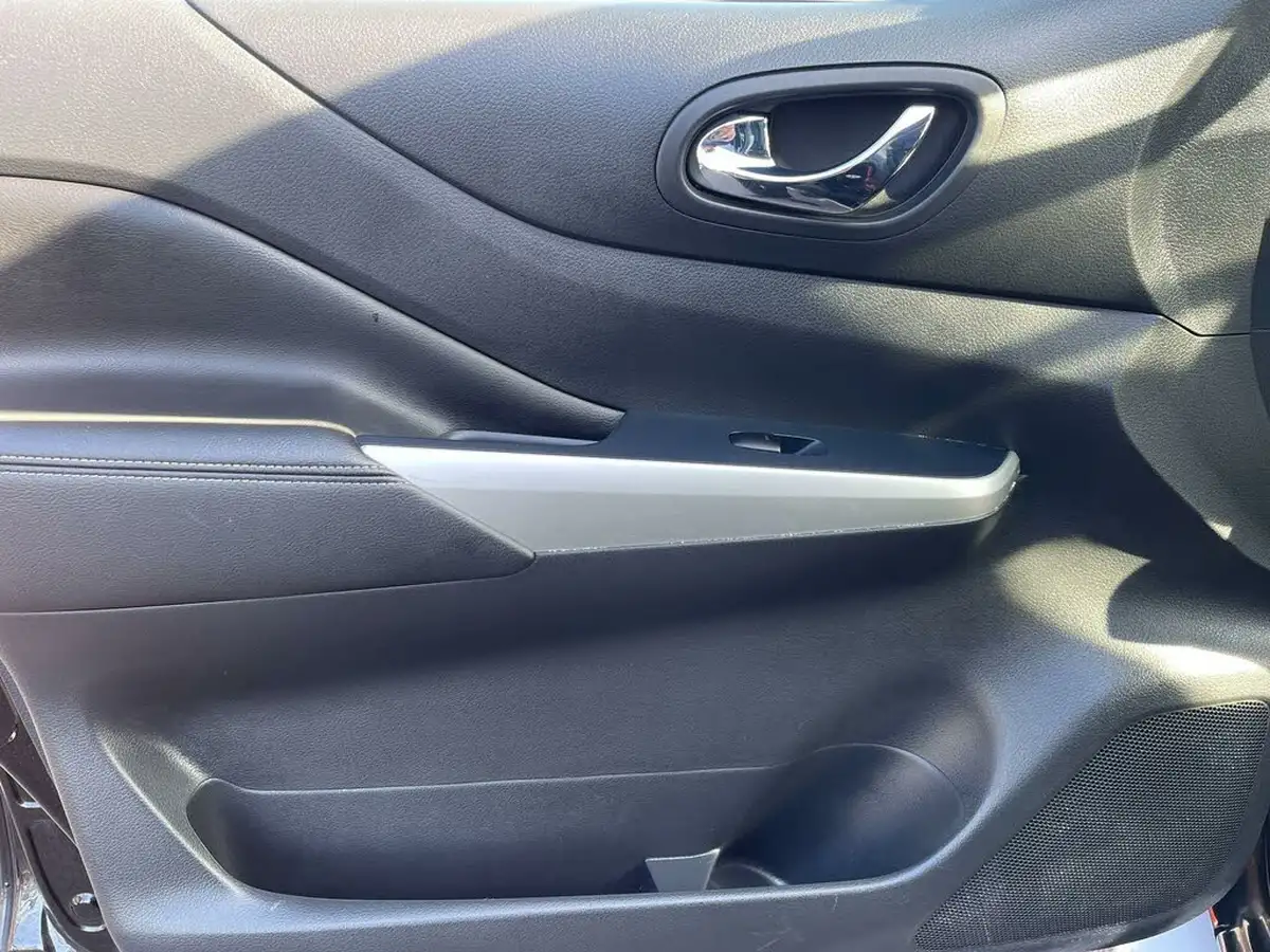 2021-nissan-navara-23dci-tt-tekna-8-navileather-auto-big-50