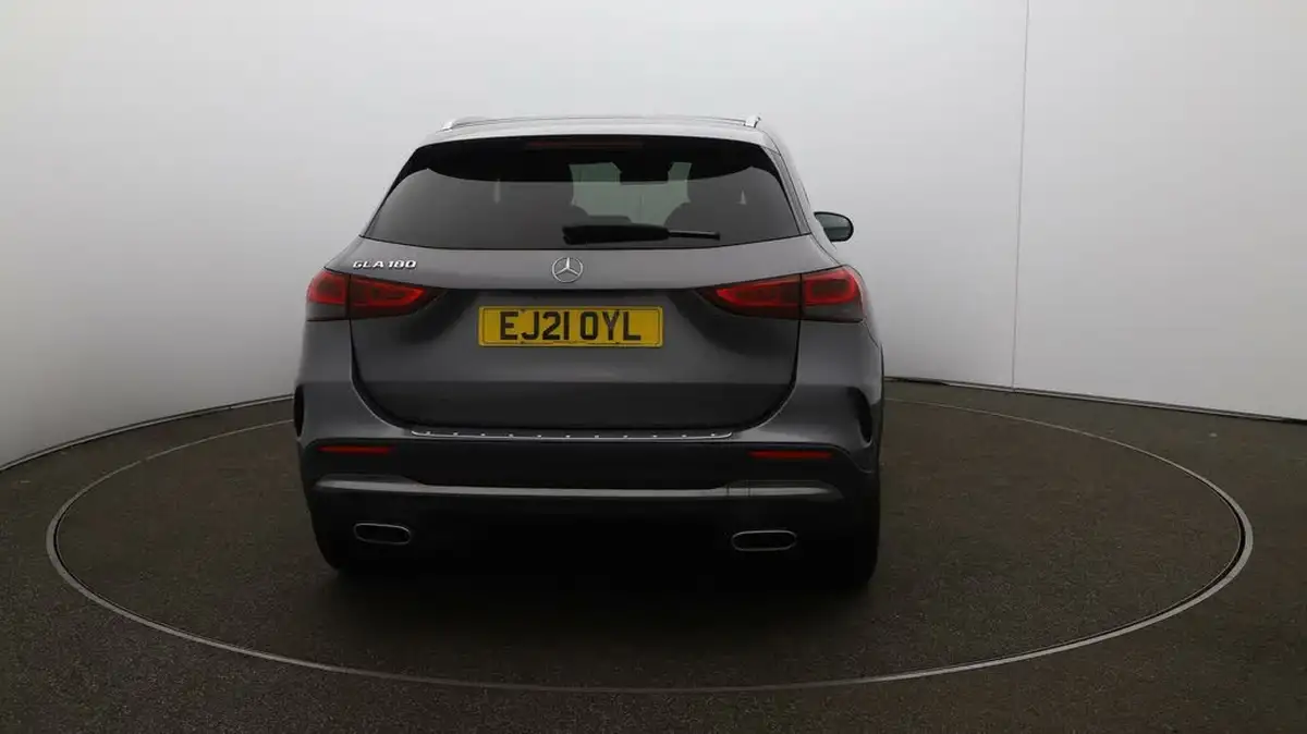 2021-mercedes-benz-gla-class-13-gla-180-amg-line-premium-plus-1332cc-big-6