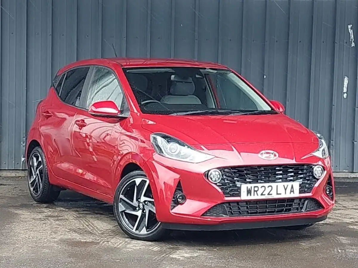 2022-hyundai-i10-12-premium-auto-big-0