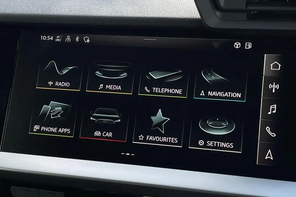 2021-audi-s3-20-tfsi-sportback-5d-big-43
