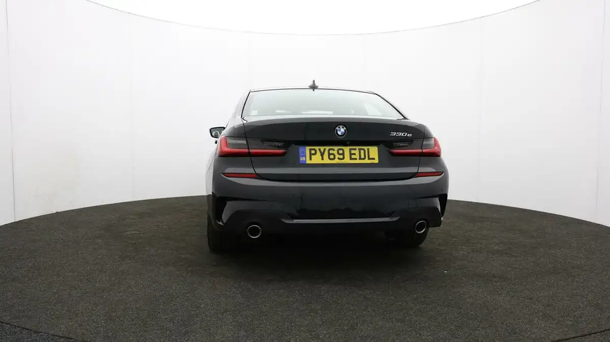 2019-bmw-3-series-20-330e-m-sport-plus-pack-big-46