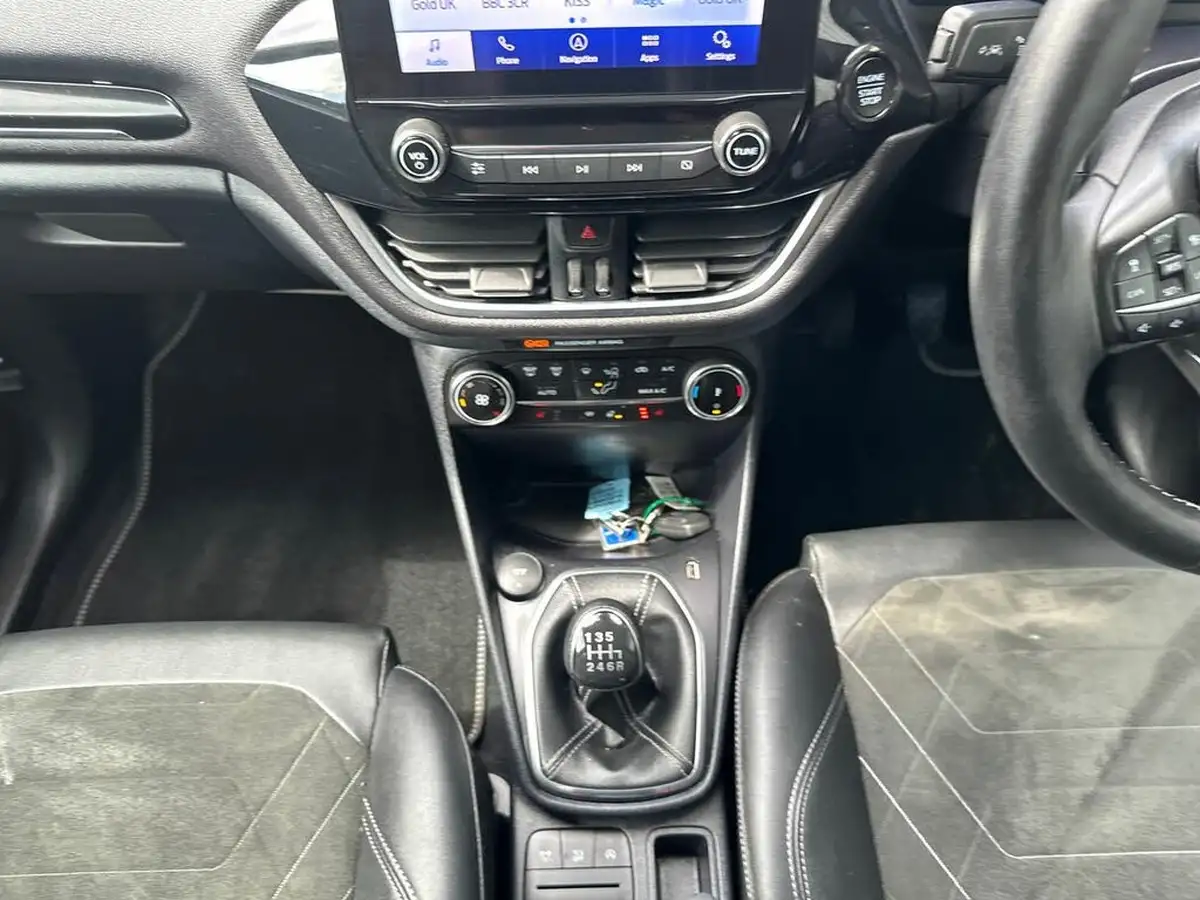 2023-ford-fiesta-10t-titanium-x-125ps-hybrid-mhev-big-23
