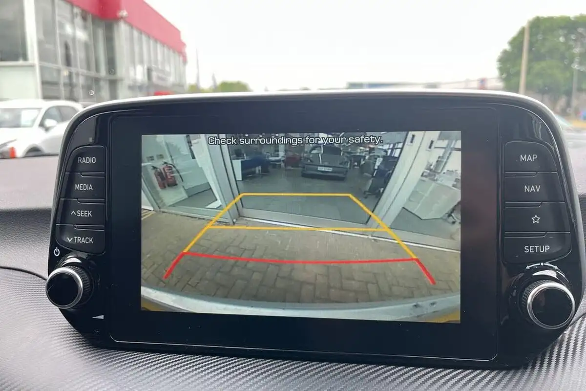 2021-hyundai-tucson-16crdi-se-nav-136ps-dct-big-16