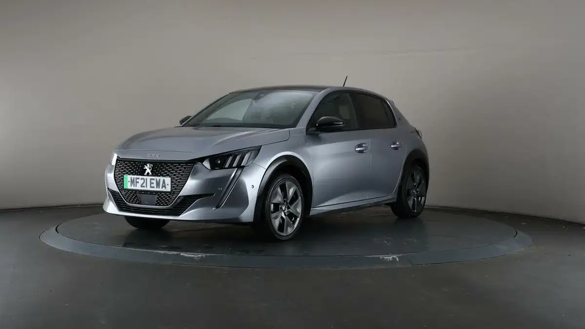 2021-peugeot-208-e-gt-50kwh-big-44