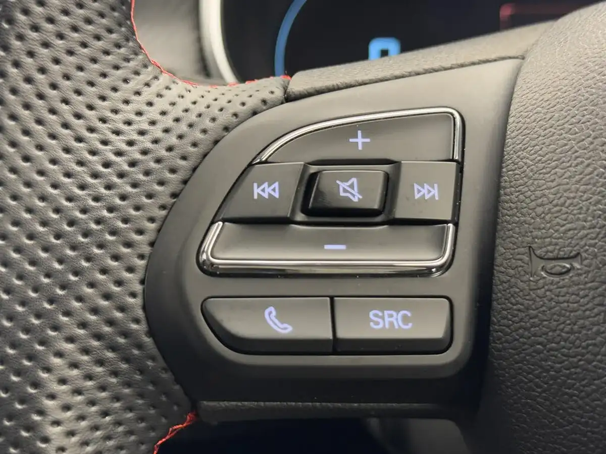 2024-mg-zs-suv-10t-gdi-exclusive-big-15
