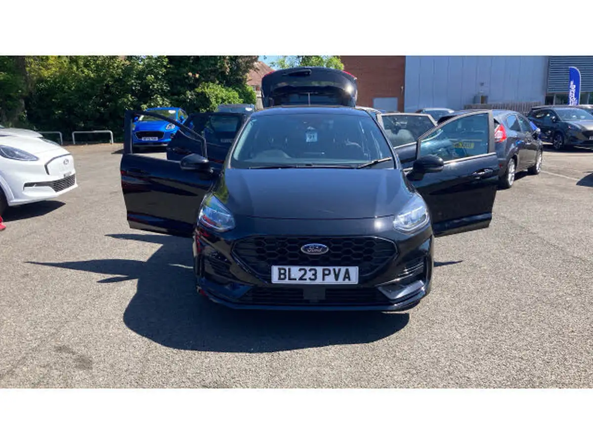2023-ford-fiesta-big-44