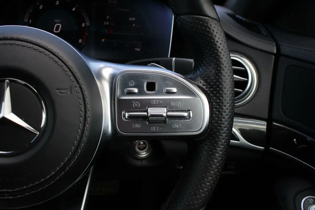 2019-mercedes-benz-s-class-30-d-s350d-amg-line-executivess-big-32