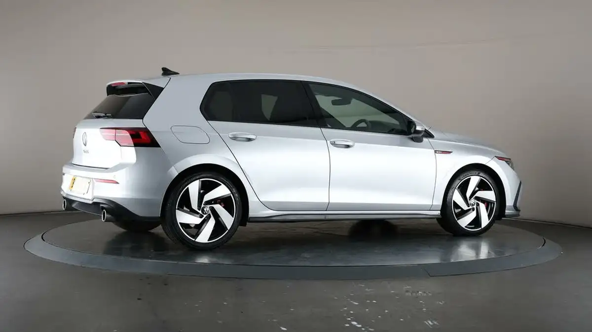 2021-volkswagen-golf-20-tsi-gti-dsg-big-67