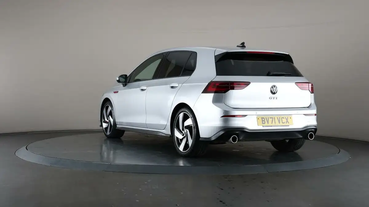2021-volkswagen-golf-20-tsi-gti-dsg-big-71