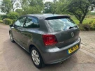 2011-volkswagen-polo-14-se-85ps-3d-small-8