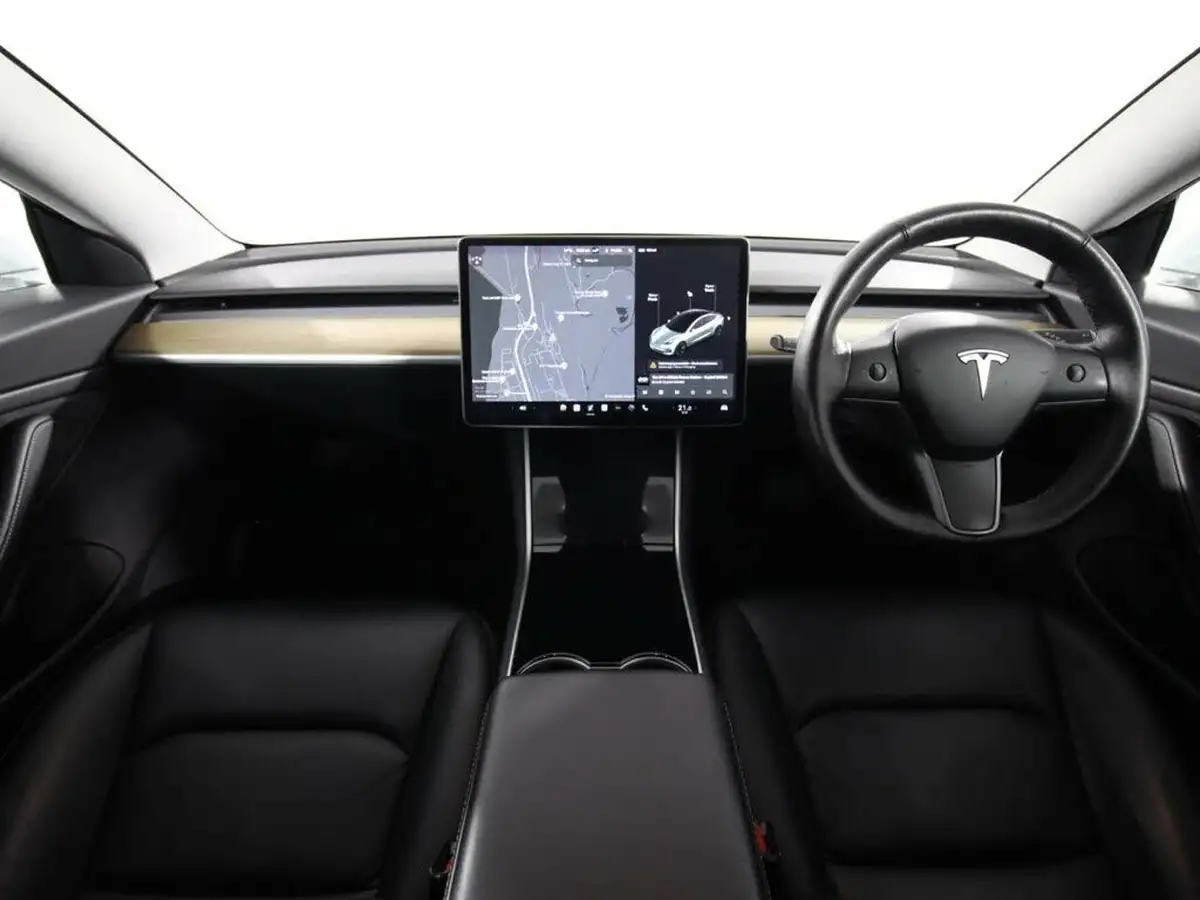 2020-tesla-model-3-e-standard-plus-big-12