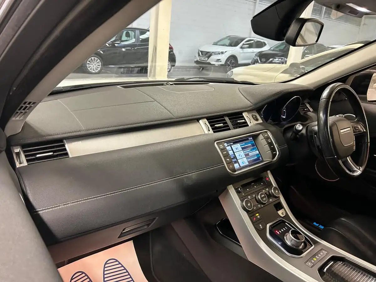 2014-land-rover-range-rover-evoque-22sd4-dynamic-hatchback-5d-auto-big-36