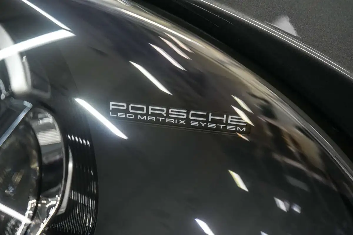 2019-porsche-911-30-carrera-s-450ps-coupe-pdk-big-10