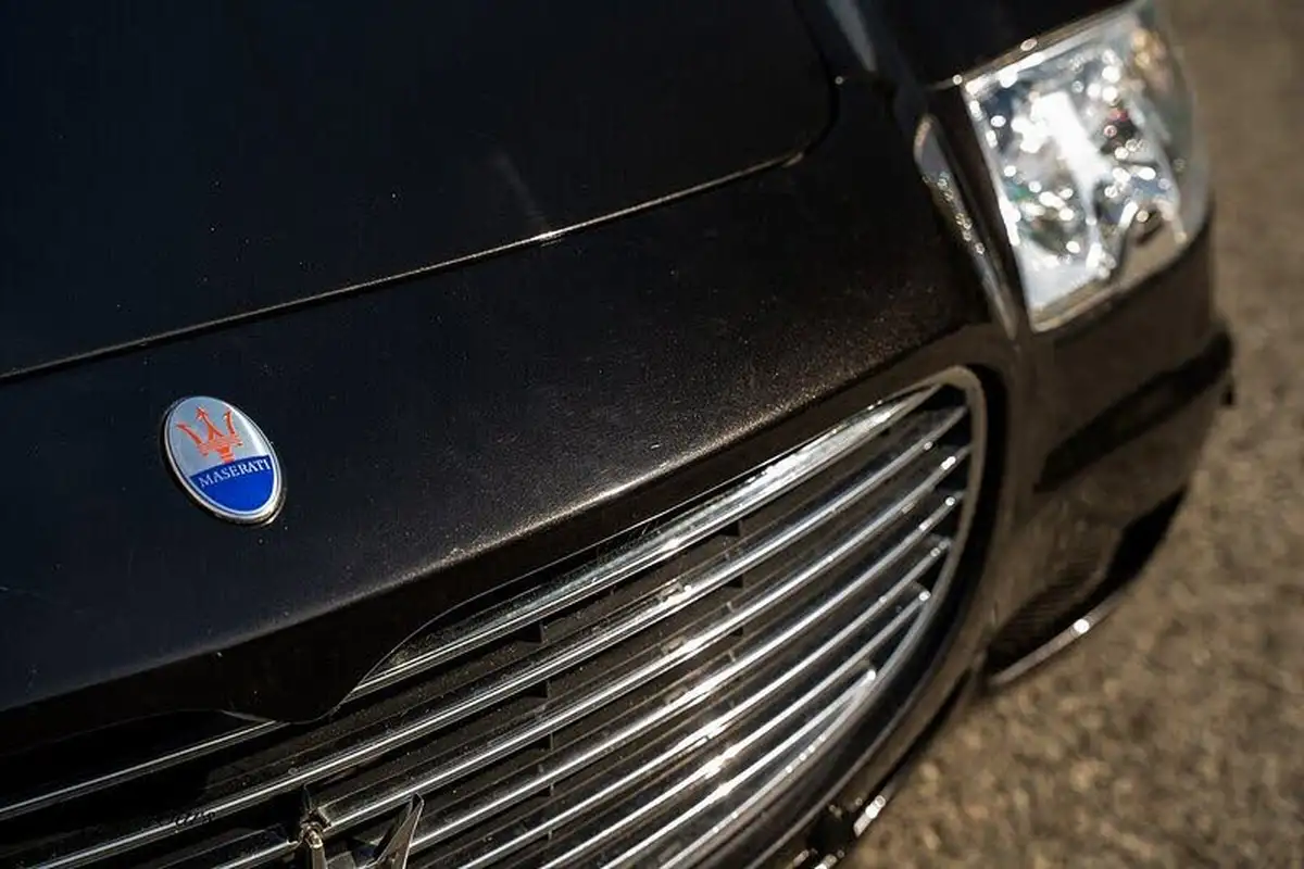 2014-maserati-quattroporte-big-22