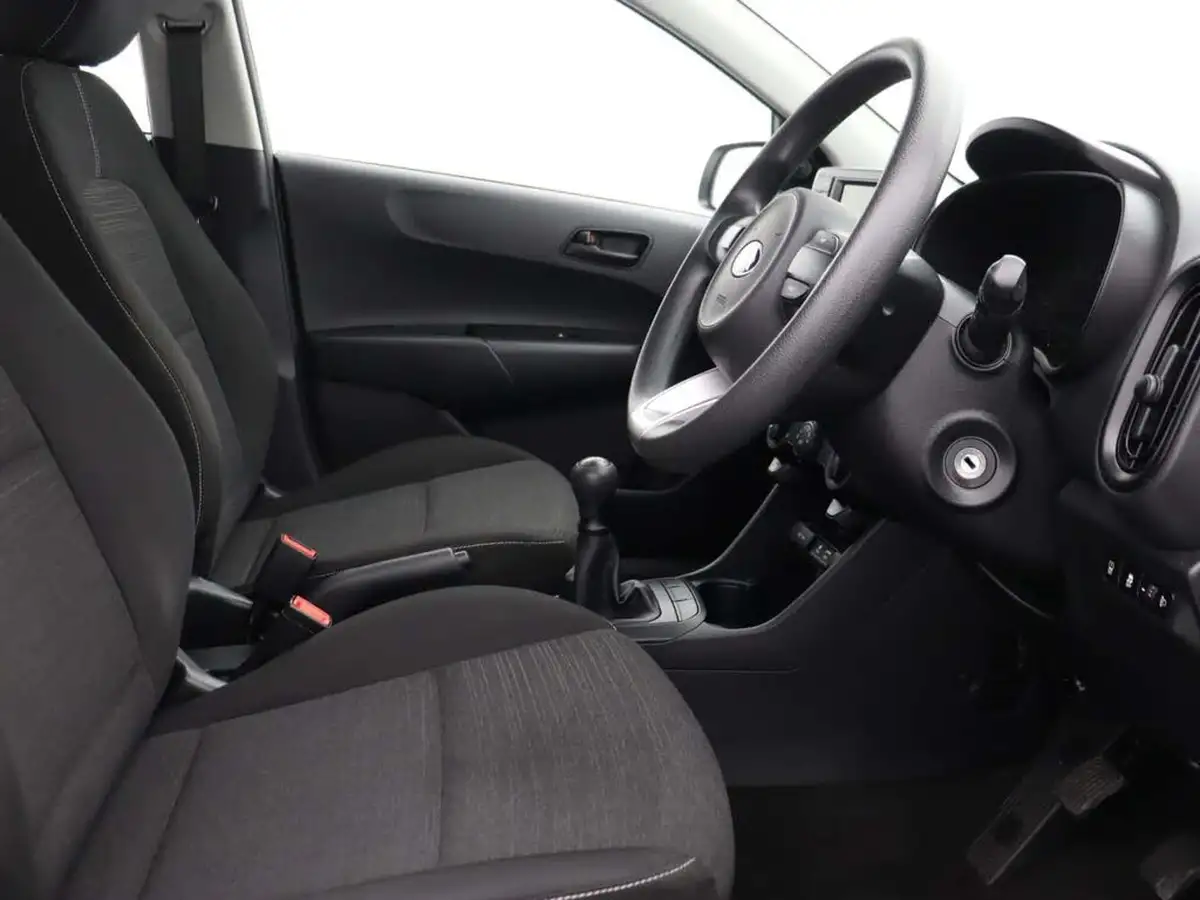 2018-kia-picanto-10-1-65bhp-adap-big-29