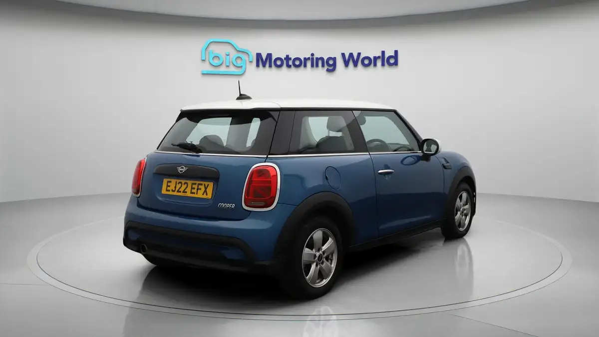 2022-mini-cooper-15-cooper-classic-premium-hatchback-3d-auto-big-7