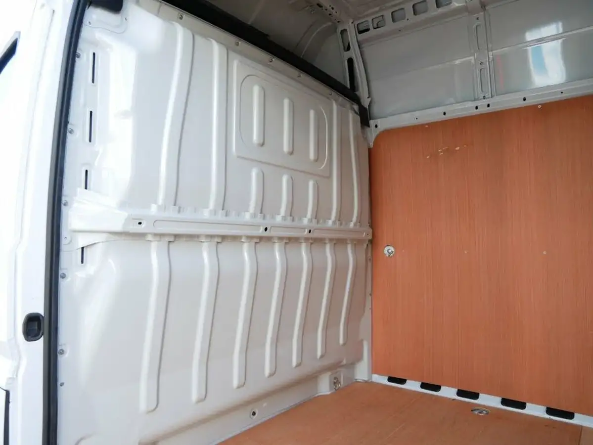 2023-citroen-relay-22bluehdi-35-l3h3-enterprise-edition-big-24