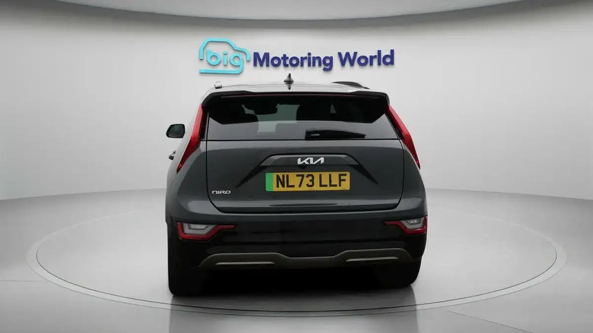 2023-kia-niro-ev-e-3-big-6