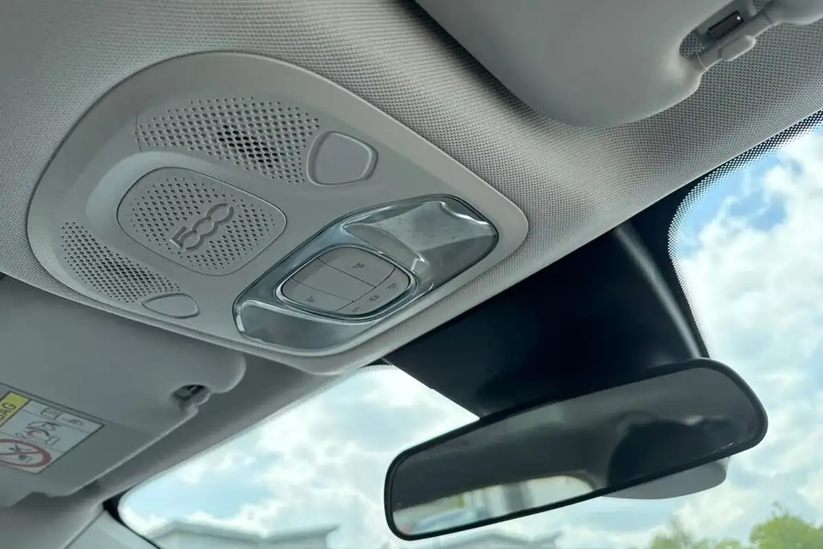 2018-fiat-500x-16-e-torq-urban-big-58