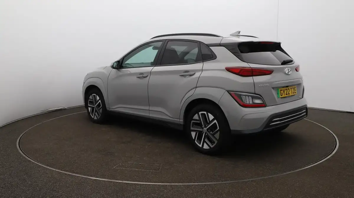 2022-hyundai-kona-e-premium-204ps-64kwh-7kw-obc-big-63