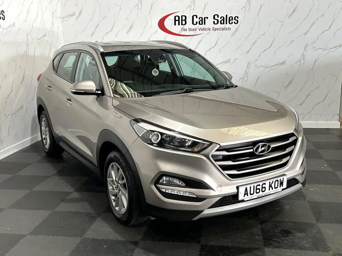 2016-hyundai-tucson-17crdi-blue-drive-se-nav-116ps-big-6