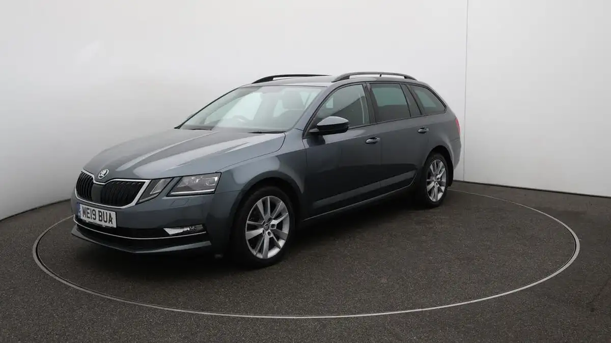 2019-skoda-octavia-20tdi-se-l-estate-dsg-big-62