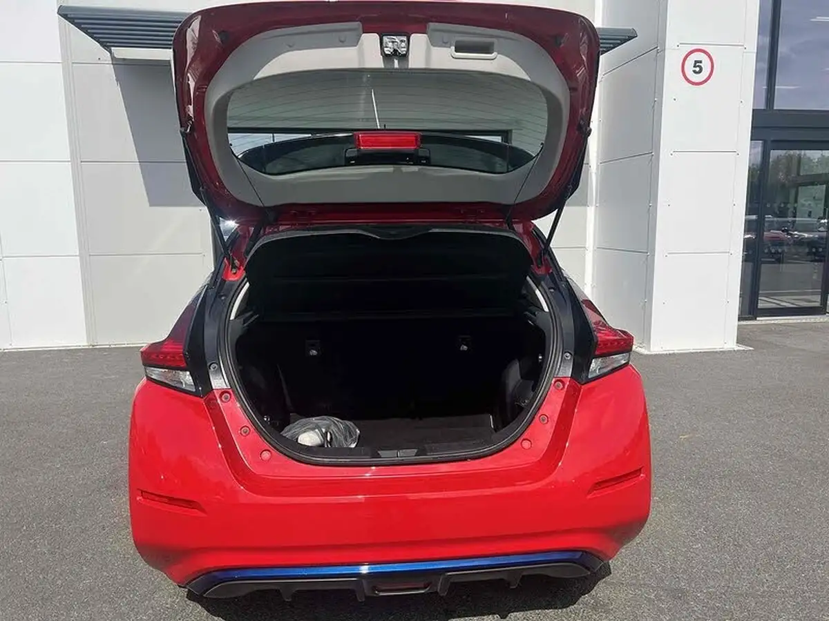 2021-nissan-leaf-e-acenta-big-23