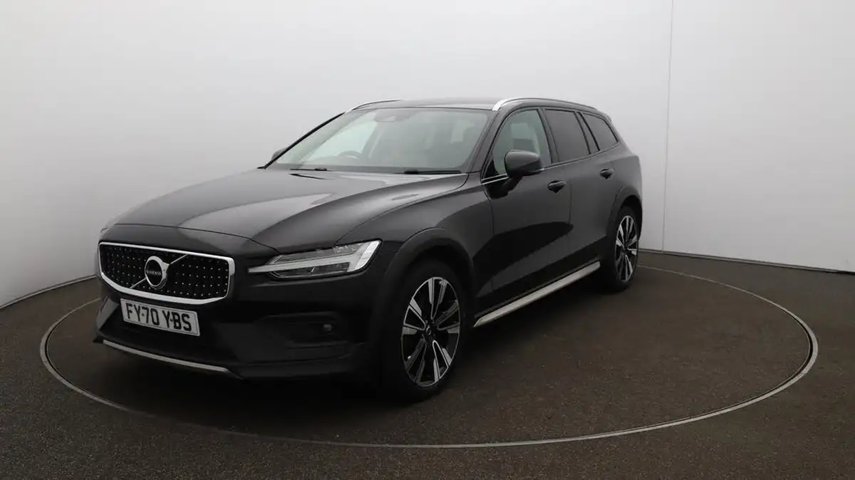 2020-volvo-v60-20td-d4-cross-country-plus-big-28