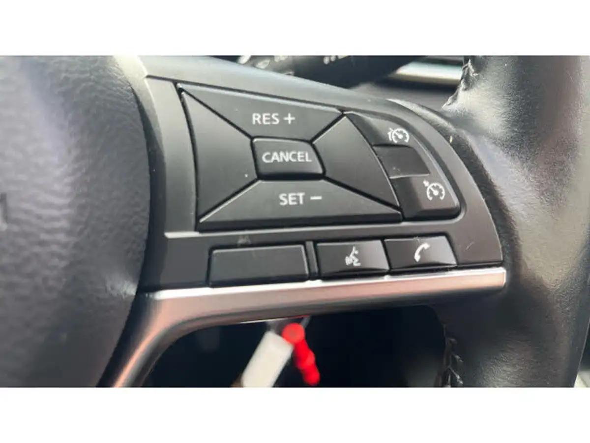 2019-nissan-qashqai-13-dig-t-acenta-premium-160ps-dct-big-37