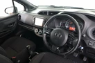 2016-toyota-yaris-133-design-small-15