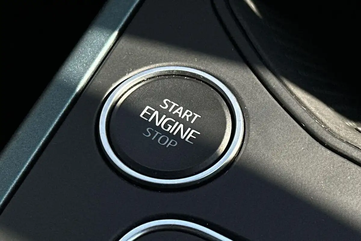 2022-seat-arona-10-tsi-xperience-lux-dsg-big-23