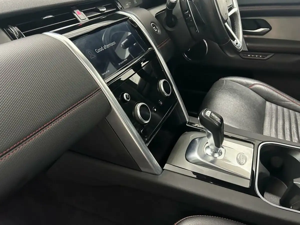 2022-land-rover-discovery-sport-15-p300e-r-dynamic-se-big-40