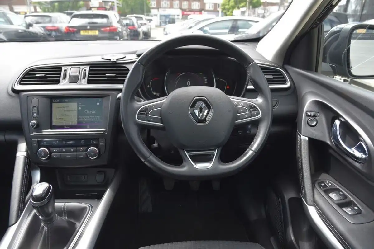 2016-renault-kadjar-16dci-signature-nav-4x4-big-28