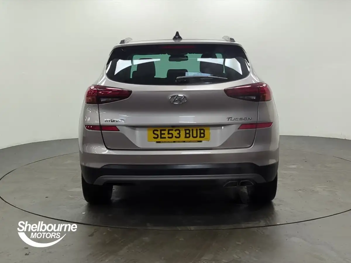2019-hyundai-tucson-16-t-gdi-premium-se-dct-big-12