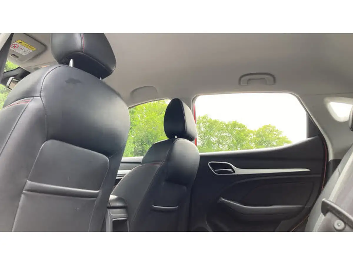2022-mg-zs-suv-10t-gdi-exclusive-auto-big-18