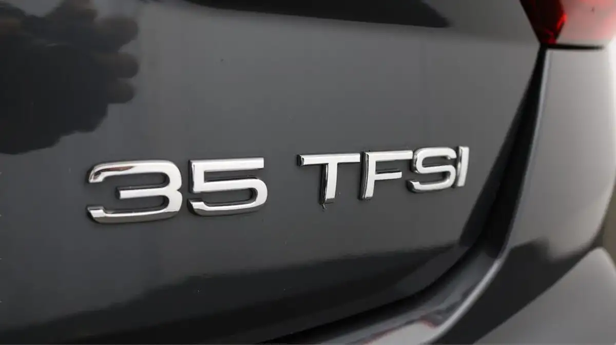 2021-audi-q2-15-35-tfsi-sport-big-21