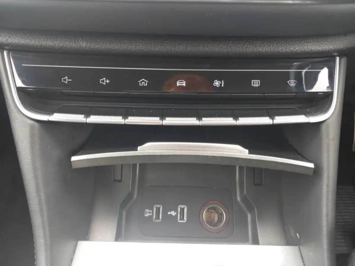 2023-mg-hs-15t-gdi-trophy-258ps-plug-in-hybrid-auto-big-15
