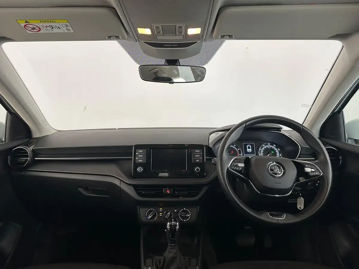 2023-skoda-fabia-10-tsi-se-comfort-109ps-dsg-big-9