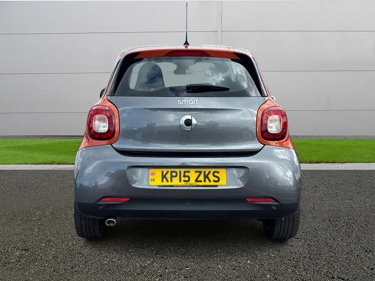 2015-smart-forfour-09-edition-1-big-5