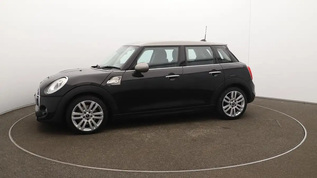 2017-mini-cooper-20-cooper-s-seven-media-xlss-5d-big-64