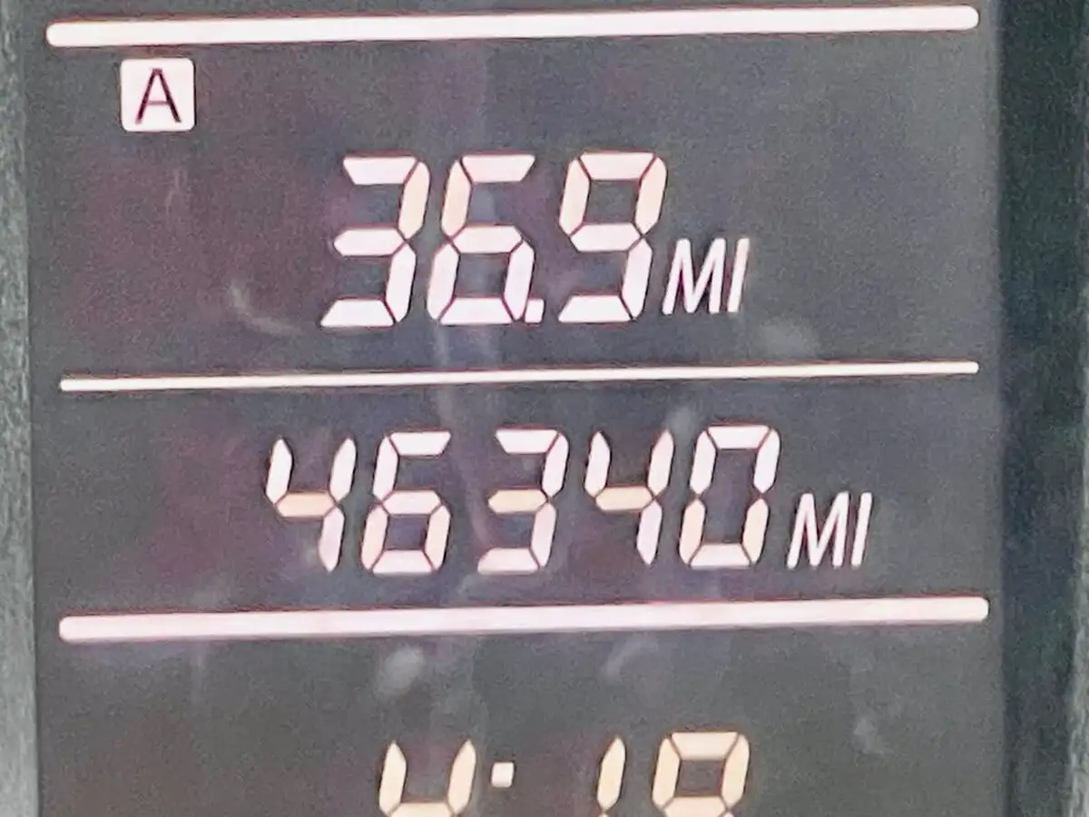 2011-suzuki-swift-12-sz3-5d-big-42